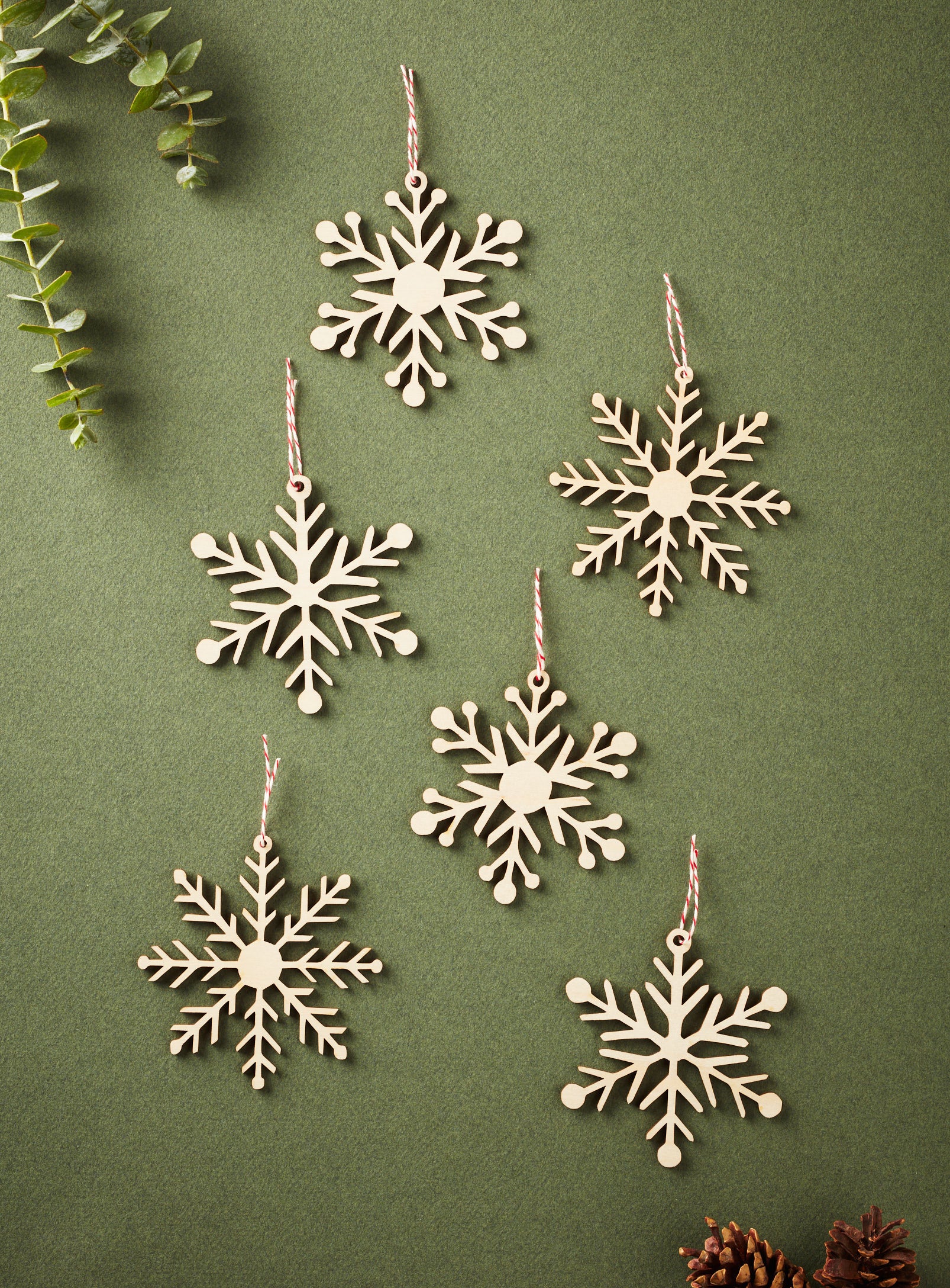Snowflakes and Stars Ornaments