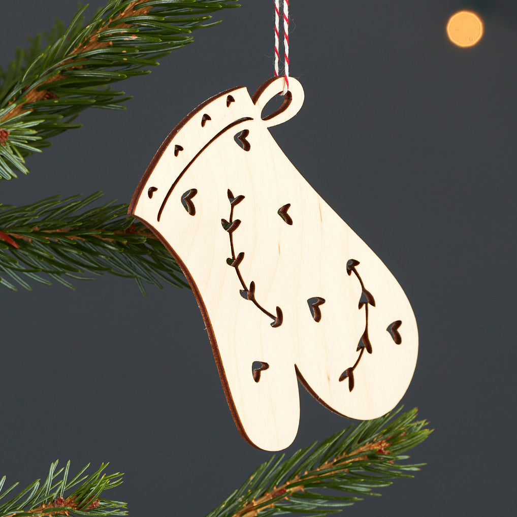 Baking Mitt Ornament
