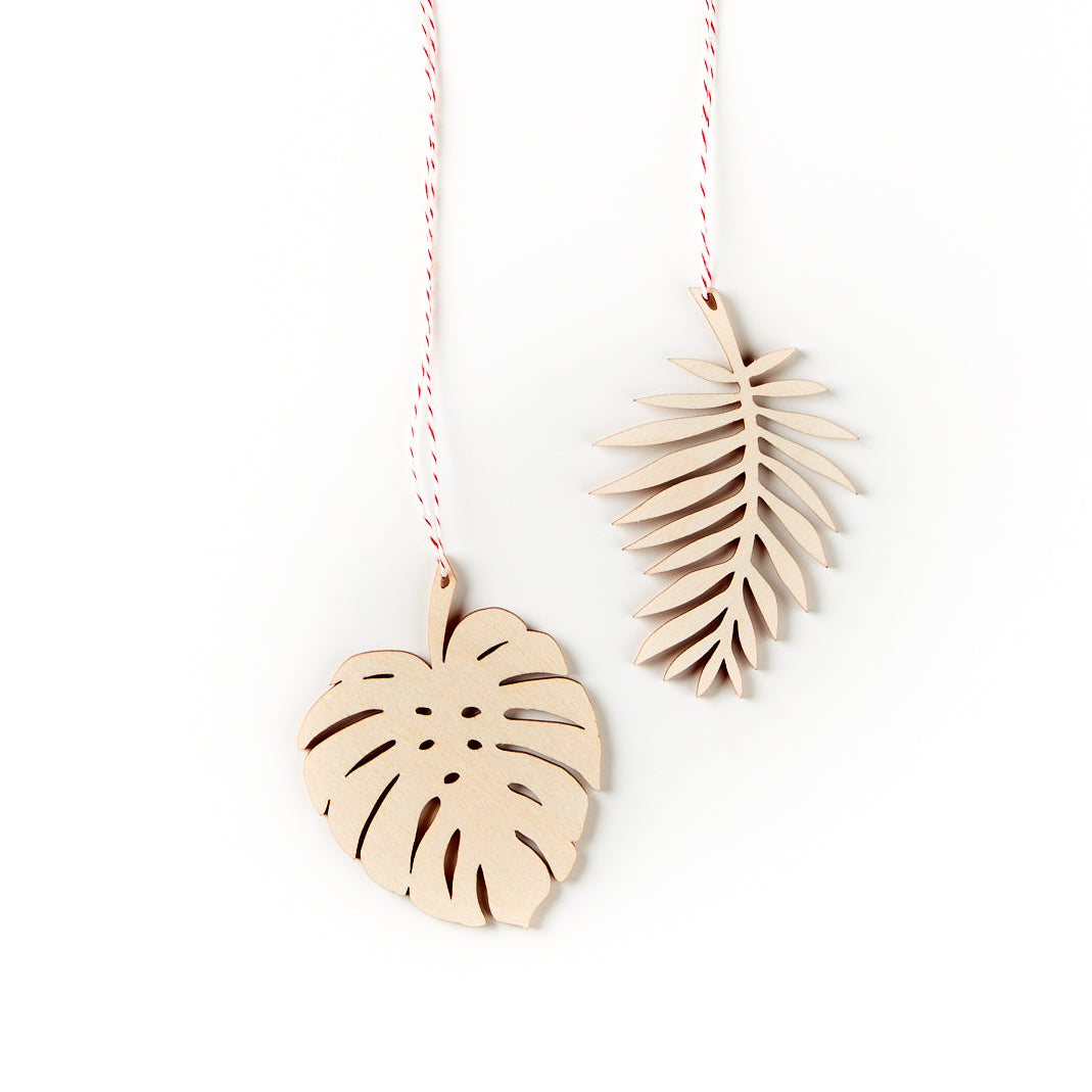Monstera and Palm Leaves Ornaments (set of 2)