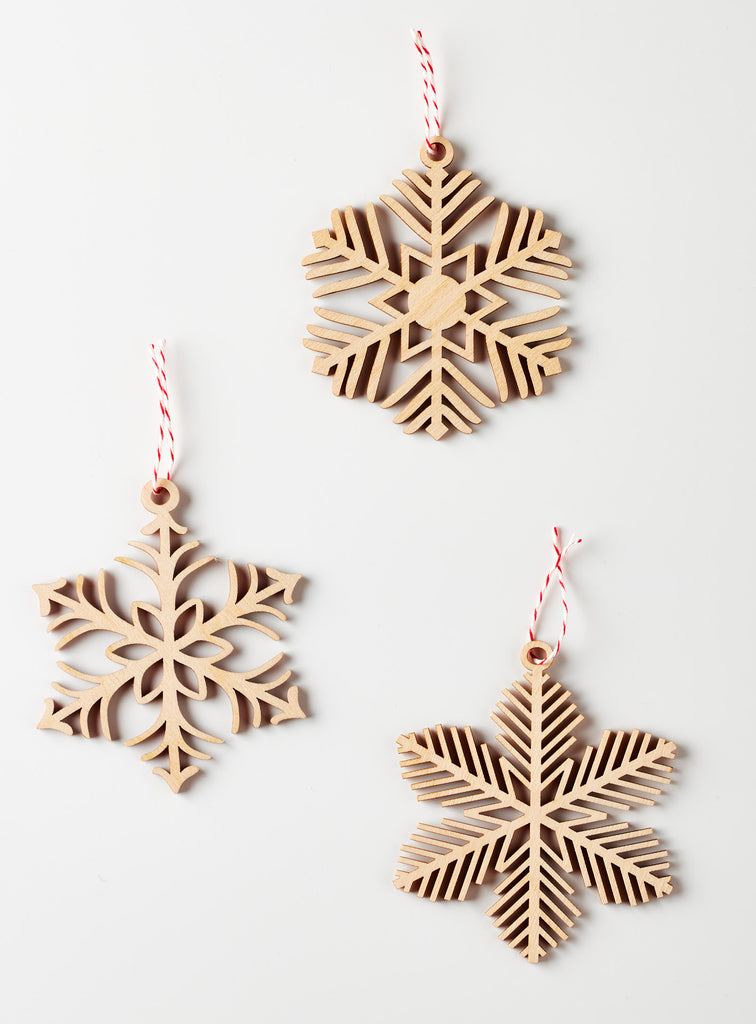 Delicate Snowflakes Ornaments (set of 3)